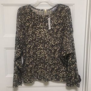 NWT Cheetah Top/Sweater